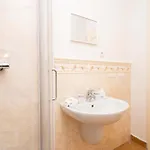 Apartment Old Town Serenity & Historic Charm *
