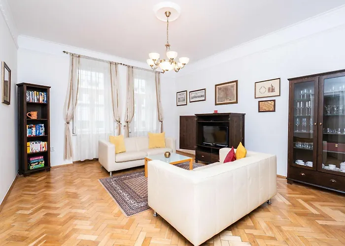Apartamento Old Town Serenity & Historic Charm